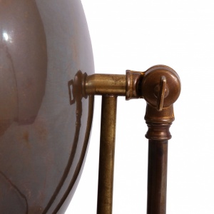 Chulainn Industrial Brass Dish Table Lamp